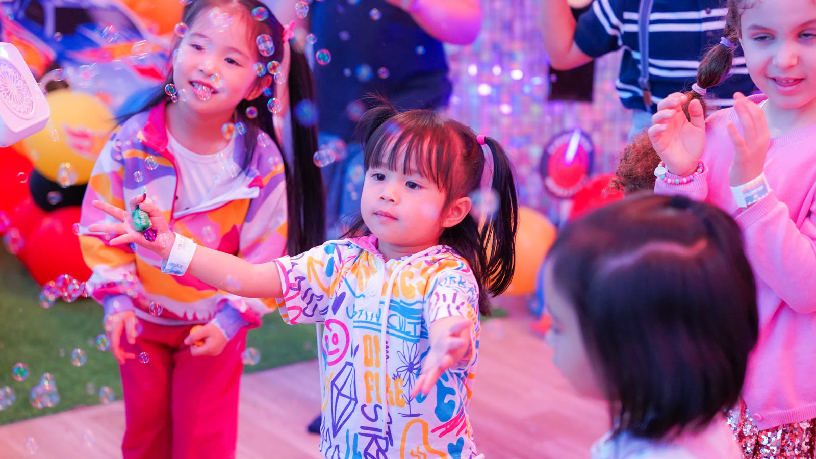 Dancing & Bubbles